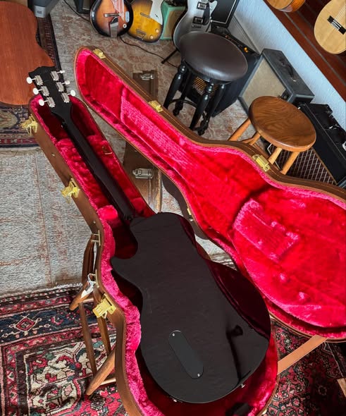 USA Gibson Les Paul Jr at Redwoods Vintage Guitars St Pete Florida Back USA Gibson Les Paul Jr at Redwoods Vintage Guitars St Pete Florida Back