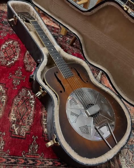 1940’s Vintage Dobro at Redwoods Vintage Guitars St Pete