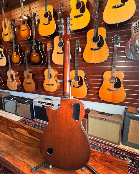 1960 Vintage Gretsch Duo Jet at Redwoods Vintage Guitars St Pete Florida Back