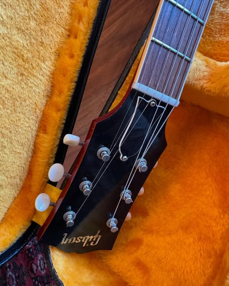1963 Historic Reissue Gibson Custom Shop SG Special at Redwoods Vintage Guitars St Pete Florida Headstock 1963 Historic Reissue Gibson Custom Shop SG Special at Redwoods Vintage Guitars St Pete Florida Headstock