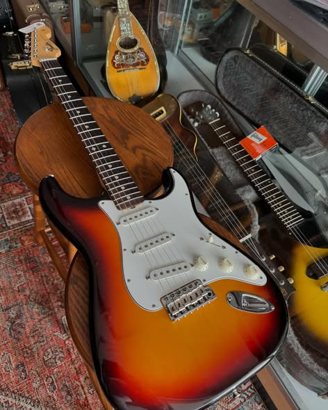 1965 Fender USA Reissue Stratocaster at Redwoods Vintage Guitars St Pete Florida front 1965 Fender USA Reissue Stratocaster at Redwoods Vintage Guitars St Pete Florida front