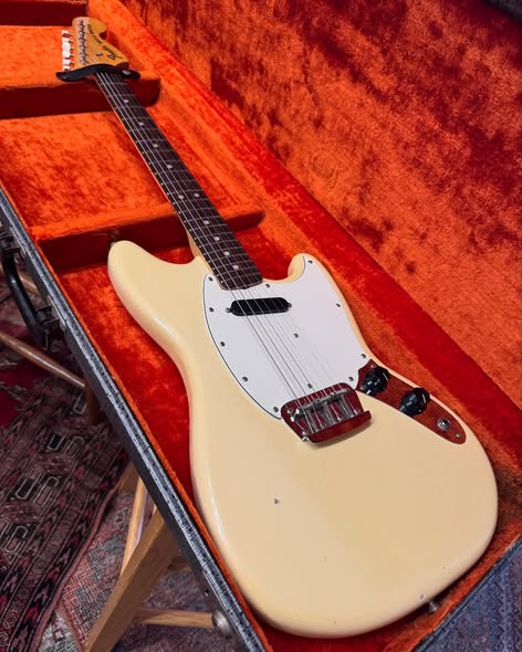 1976 Fender Long Neck Music Master at Redwoods Vintage Guitars St Pete Florida