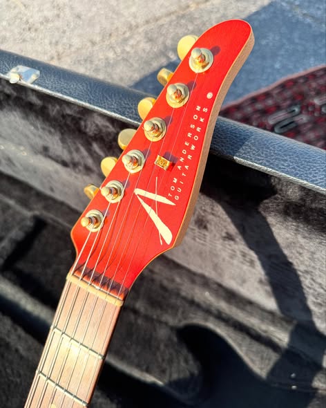 1990s Custom Tom Anderson T Hollow Sunburst Quilt Top at Redwoods Vintage Guitars St Pete Florida Headstock
