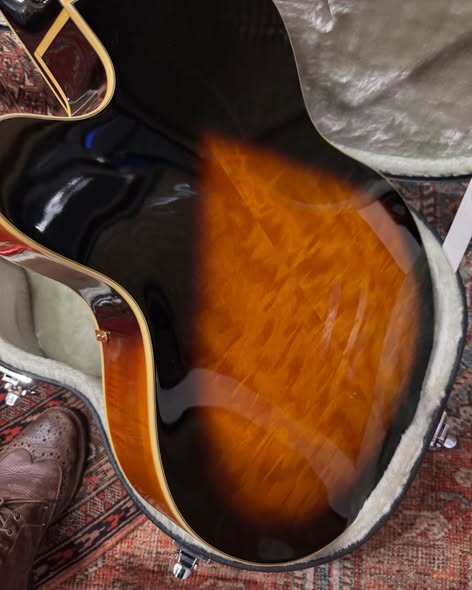 1990s MIK Washburn Montgomery Jazz Box JS-6 at Redwoods Vintage Guitars St Pete Florida Back 1990s MIK Washburn Montgomery Jazz Box JS-6 at Redwoods Vintage Guitars St Pete Florida Back