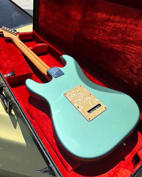 1997 Fender Lone Star Strat at Redwoods Vintage Guitars St Pete Florida Back 1997 Fender Lone Star Strat at Redwoods Vintage Guitars St Pete Florida Back