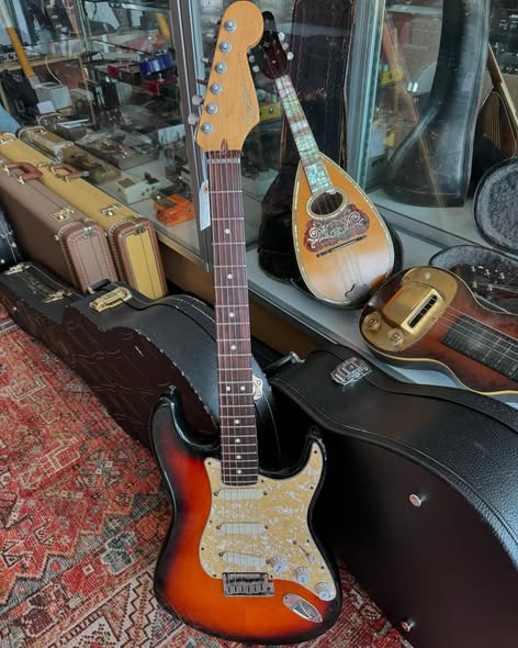 1997 Fender USA Ultra Strat Sunburst at Redwoods Vintage Guitars St Pete FL 1997 Fender USA Ultra Strat Sunburst at Redwoods Vintage Guitars St Pete FL