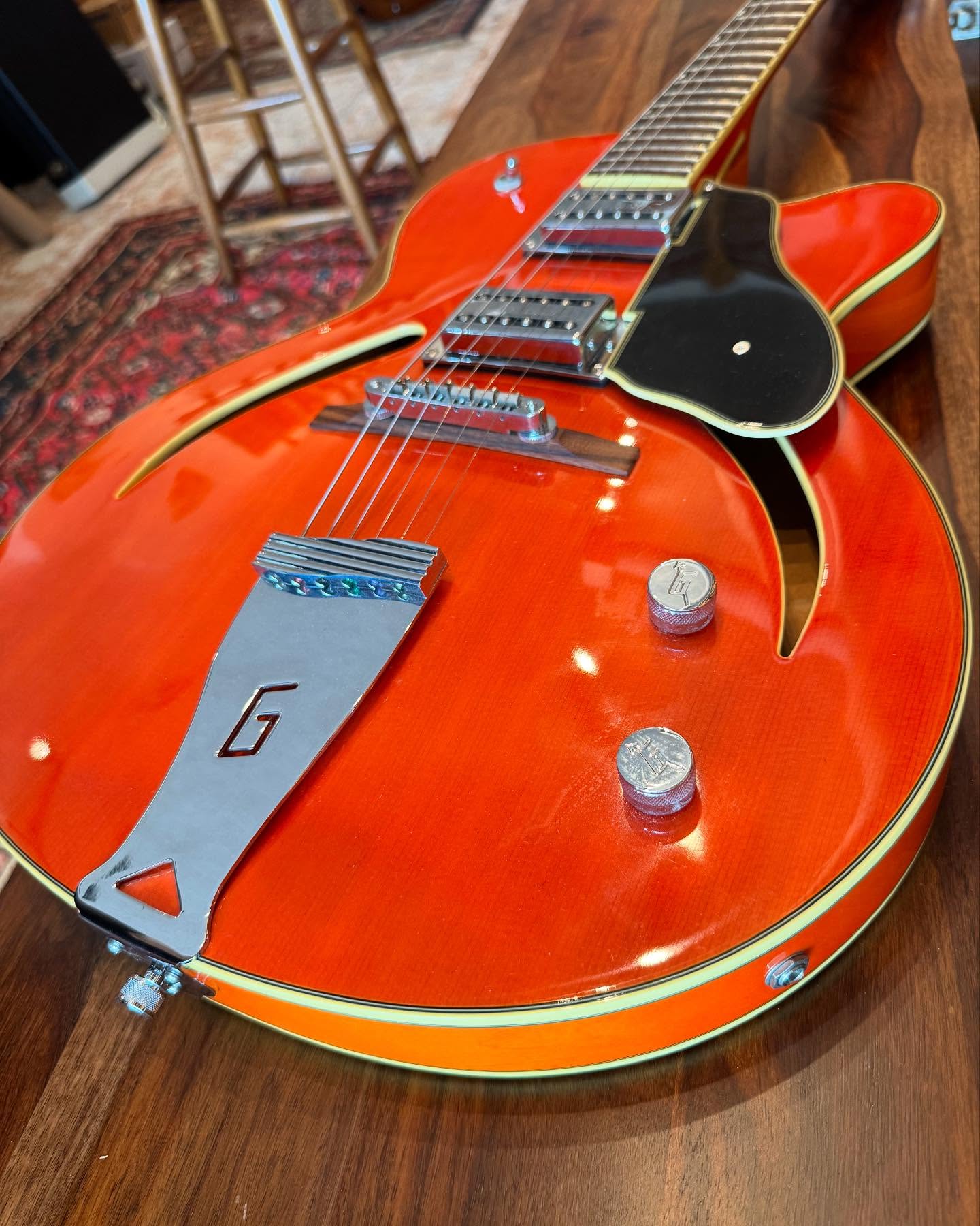 2000s Gretsch Historic Cat Eye G3161 at Redwoods Vintage Guitars Body