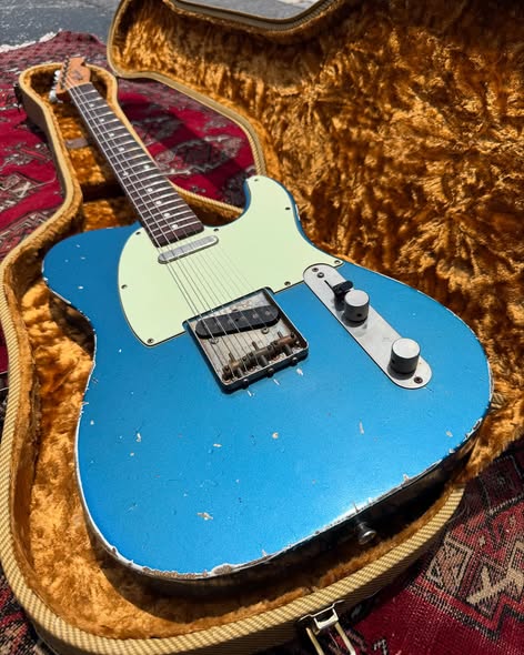 2000’s K-Line Truxton Custom Relic Lake Placid Blue at Redwoods Vintage Guitars