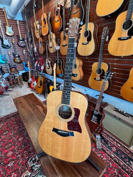 2001 Taylor USA Solid Wood at Redwoods Vintage Guitars St Pete Florida