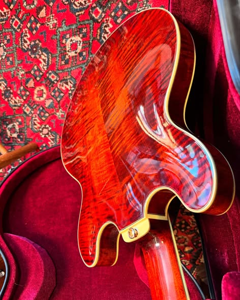 Eastman T185M Flamed Maple at Redwoods Vintage Guitars St Pete Florida Back