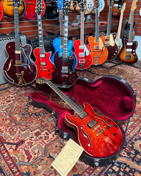 Eastman T185M Flamed Maple at Redwoods Vintage Guitars St Pete Florida Full