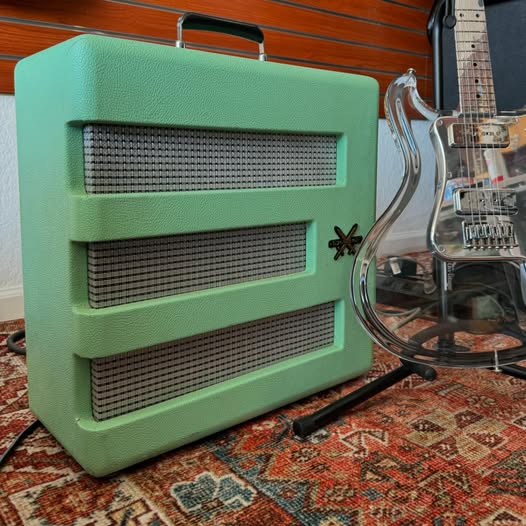 Fender Pawn Shop Pro Amp in Surf Green
