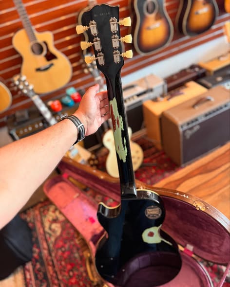Gibson Custom Les Paul 1960 Historic Factory Aged Black Lacquer Over Frost Blue at Redwoods Vintage Guitars Back