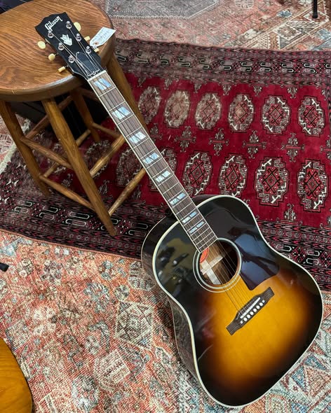 Gibson Southern Jumbo at Redwoods vintage Guitars St Pete Florida