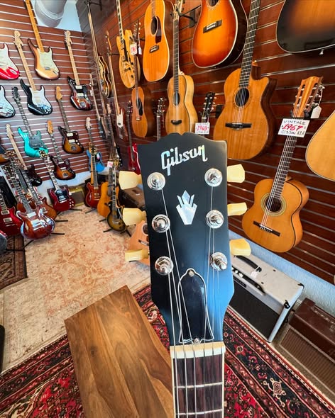Gibson USA ES-335 in Natural at Redwoods Vintage Guitars St Pete Florida