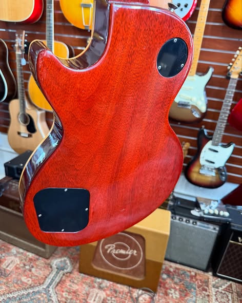 Les Paul Premium Plus in Cherry Burst AAA Flame Top at Redwoods Vintage Guitars back Les Paul Premium Plus in Cherry Burst AAA Flame Top at Redwoods Vintage Guitars back