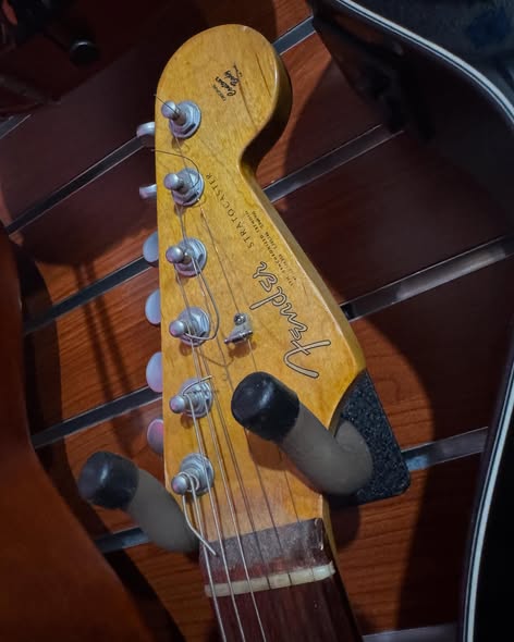 Mystery Strat at Redwoods Vintage Guitars St Pete Florida Headstock