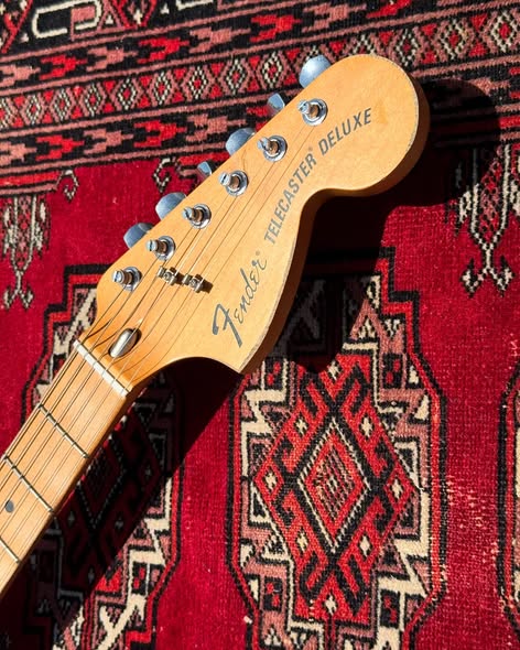 Rare 72’ Telecaster Road Worn in Daphne Blue at Redwoods Vintage Guitars St Pete Florida Headstock