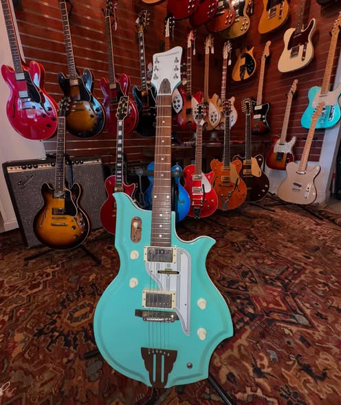 USA Metropolitan Tanglewood Model Seafoam Green at Redwoods Vintage Guitars St Pete Florida