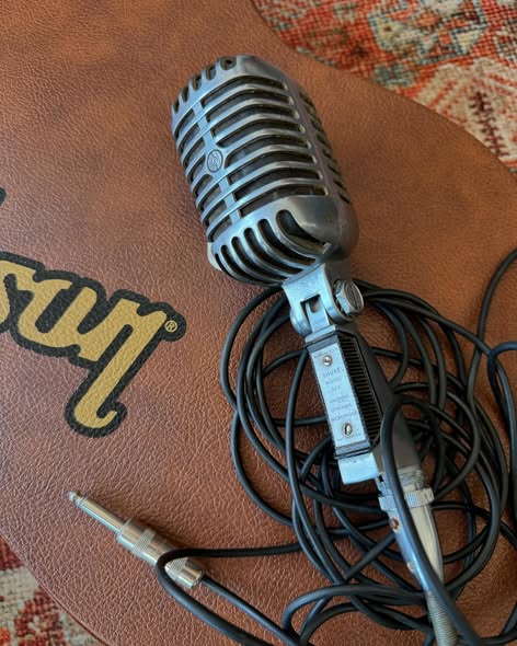 Vintage 1950’s Shure “Elvis” Mic S55 Whole