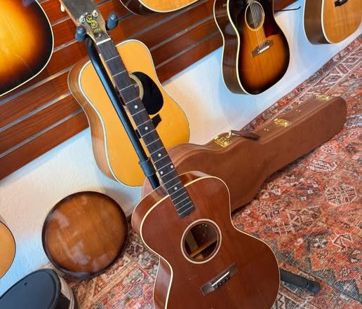 1920’s Gibson Tenor at Redwoods Vintage Guitars St Pete Florida