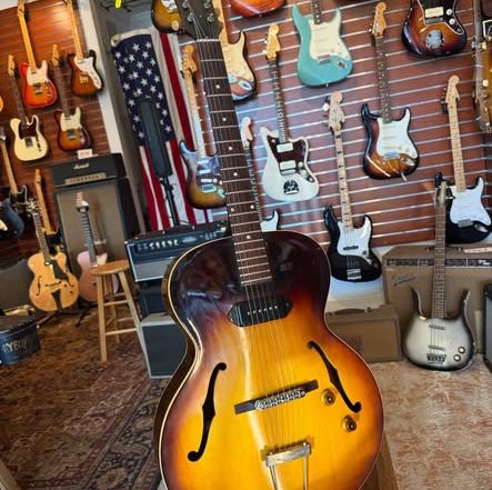 1958 Gibson ES125 Sunburst at Redwoods Vintage Guitars St pete Florida