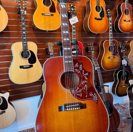 1960 Historic Custom Shop Gibson “True Vintage” Model Hummingbird at Redwoods Vintage Guitars St Pete Florida 1960 Historic Custom Shop Gibson “True Vintage” Model Hummingbird at Redwoods Vintage Guitars St Pete Florida