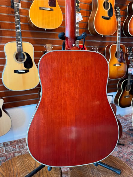 1960 Historic Custom Shop Gibson “True Vintage” Model Hummingbird at Redwoods Vintage Guitars St Pete Florida