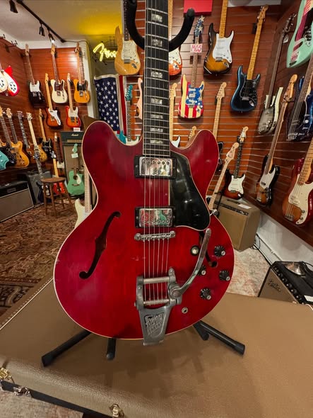 1967 Gibson ES335 (2) at Redwoods Vintage Guitars St Pete Florida