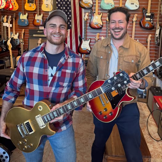1970s Les Paul Deluxe Goldtop ft A Deeper Down
