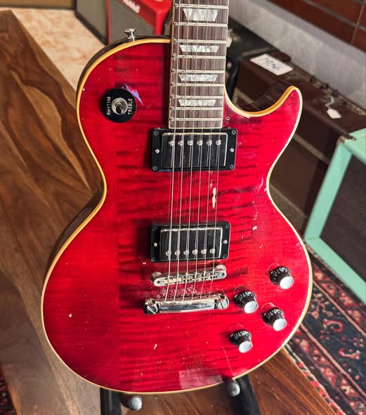 1972 Gibson Les Paul Standard Burgandy at Redwoods Vintage Guitars ST Pete Florida Body 1972 Gibson Les Paul Standard Burgandy at Redwoods Vintage Guitars ST Pete Florida