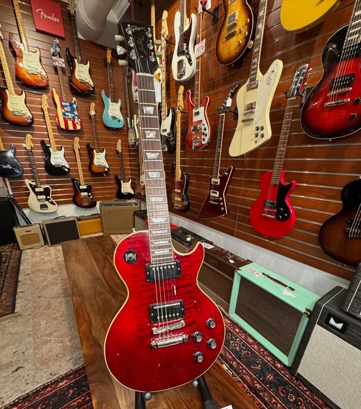 1972 Gibson Les Paul Standard Burgandy at Redwoods Vintage Guitars ST Pete Florida 1972 Gibson Les Paul Standard Burgandy at Redwoods Vintage Guitars ST Pete Florida