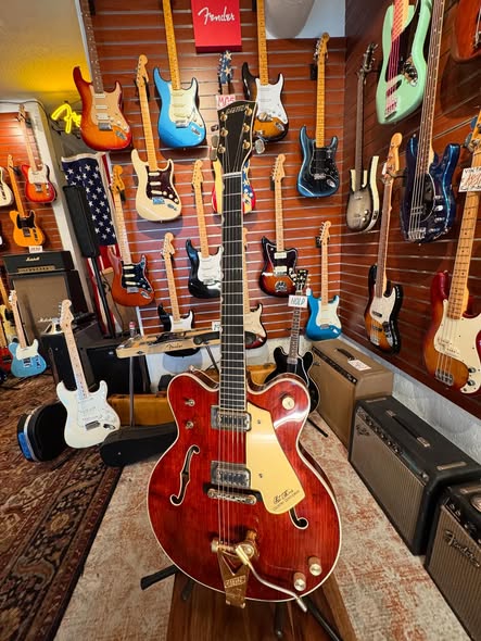 1978 Gretsch Chet Atkins Country Gentleman at Redwoods Vintage Guitars St Pete Florida