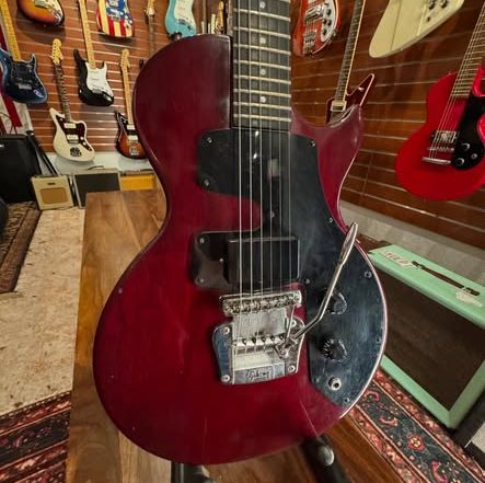1984 Gibson Challenger at Redwoods Vintage Guitars St Pete Florida