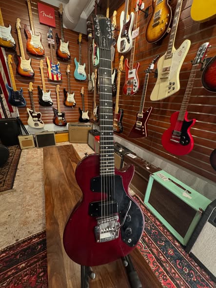 1984 Gibson Challenger at Redwoods Vintage Guitars St Pete Florida
