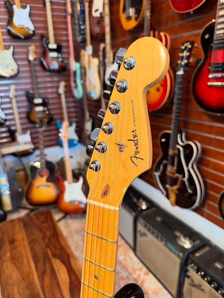 1998 Fender American Deluxe Stratocaster at Redwoods Vintage Guitars St Pete Florida