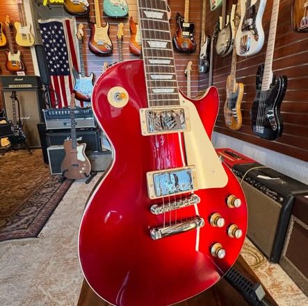 2025 Les Paul Standard Burgundy Mist at Redwoods Vintage Guitars St Pete Florida Body