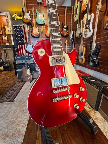 2025 Les Paul Standard Burgundy Mist at Redwoods Vintage Guitars St Pete Florida Body