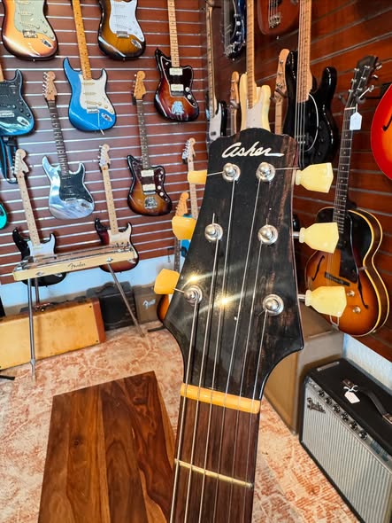 Asher Boutique HT-Deluxe at Redwoods Vintage Guitars St Pete Florida