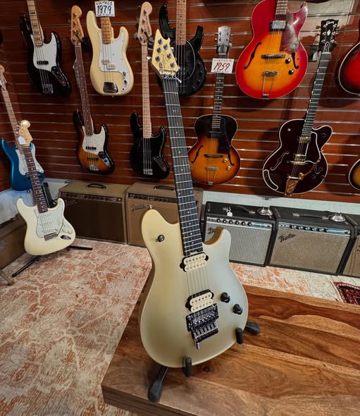 EVH Special Floyd Rose Pharaoh Gold at Redwoods Vintage Guitars St Pete Florida