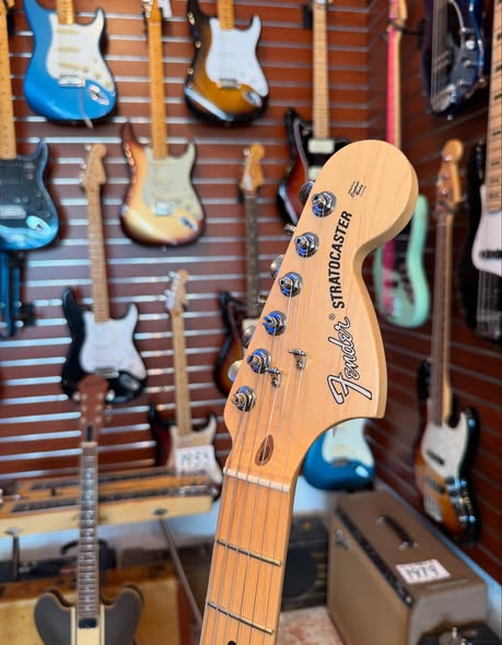 Fender American Performer Stratocaster at Redwoods Vintage Guitars St Pete Florida
