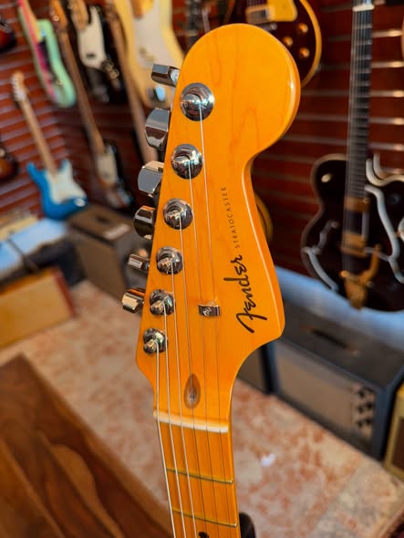 Fender American Ultra II Stratocaster at Redwoods Vintage Guitars St Pete Florida