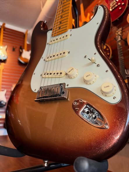 Fender American Ultra II Stratocaster at Redwoods Vintage Guitars St Pete Florida