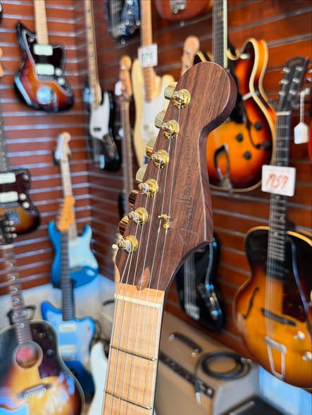 Fender Custom Shop Rarities Stratocaster Flame Maple Top Tobacco Gloss at Redwoods Vintage Guitars St Pete Florida