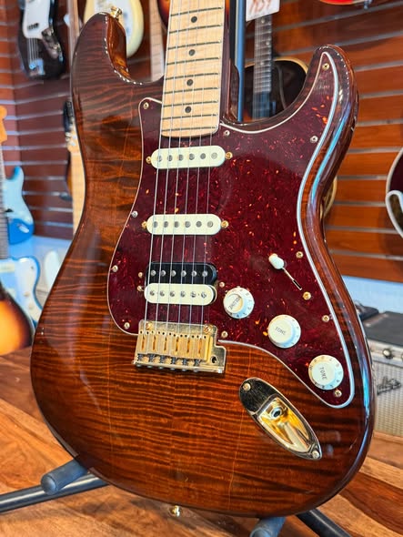 Fender Custom Shop Rarities Stratocaster Flame Maple Top Tobacco Gloss at Redwoods Vintage Guitars St Pete Florida