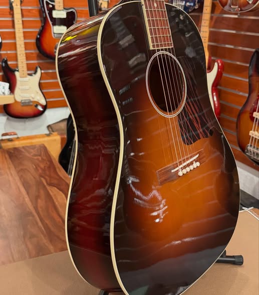 Gibson Custom J35 1936 Historic Acoustic at Redwoods Vintage Guitars St Pete Florida
