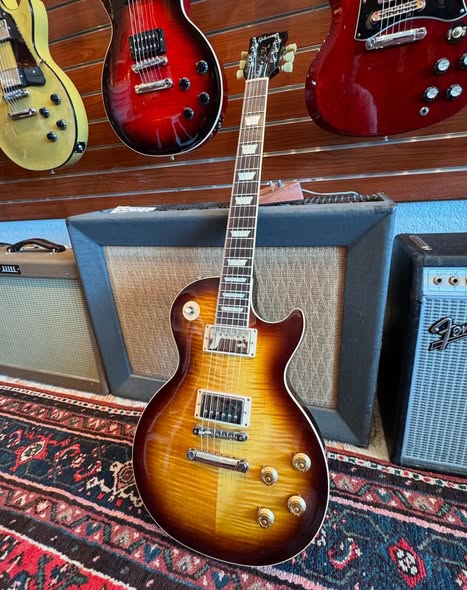 Gibson Les Paul Standard Non Weight Relieved Traditional Desert Burst Flametop at Redwoods Vintage Guitars St Pete Florida