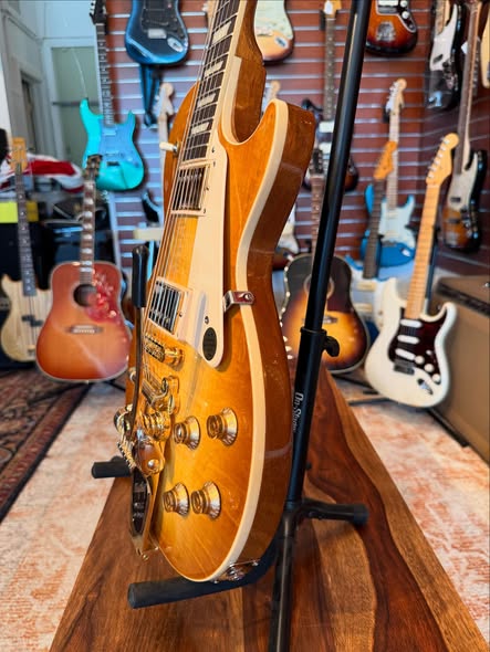 Gibson Les Paul Thin Body Honeyburst at Redwoods Vintage Guitars St Pete Florida