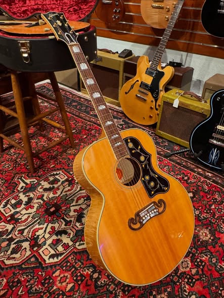 J200s! at Redwoods Vintage Guitars St Pete Florida