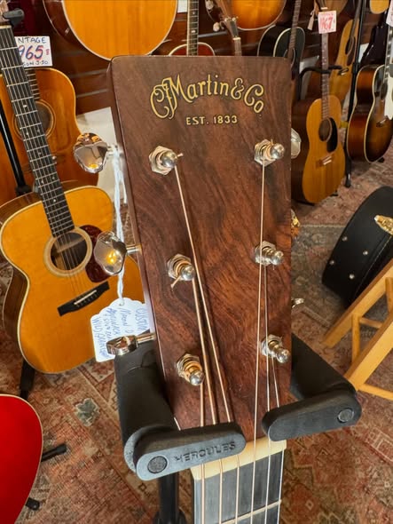 Martin Custom Shop Adirondack at Redwoods Vintage Guitars St Pete Florida Headstock Martin Custom Shop Adirondack at Redwoods Vintage Guitars St Pete Florida